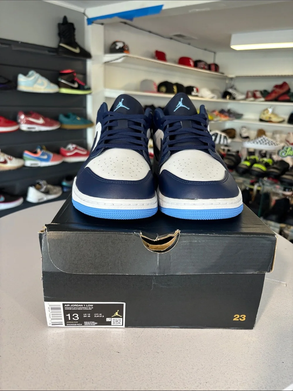 Air Jordan 1 low mens size 13